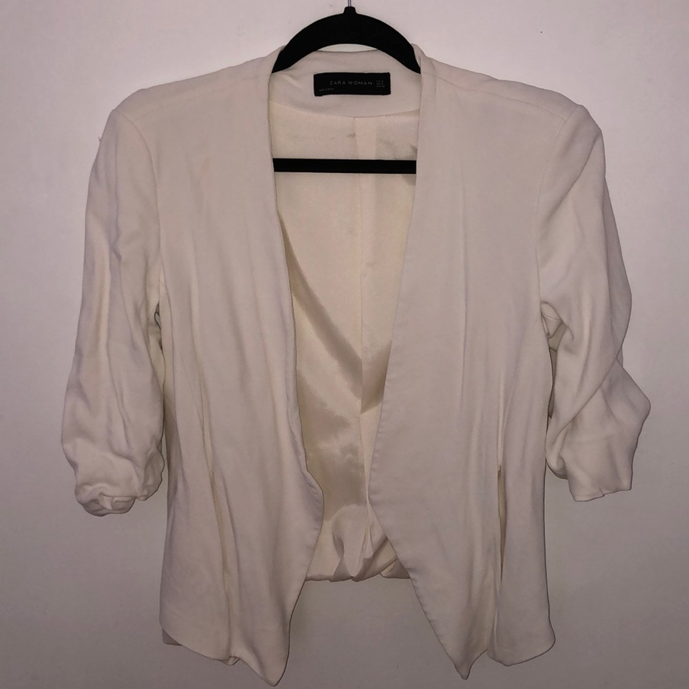 White Zara blazer